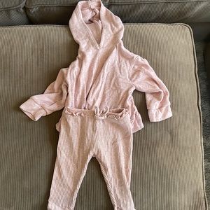 Zara. 6-9 month jogger set